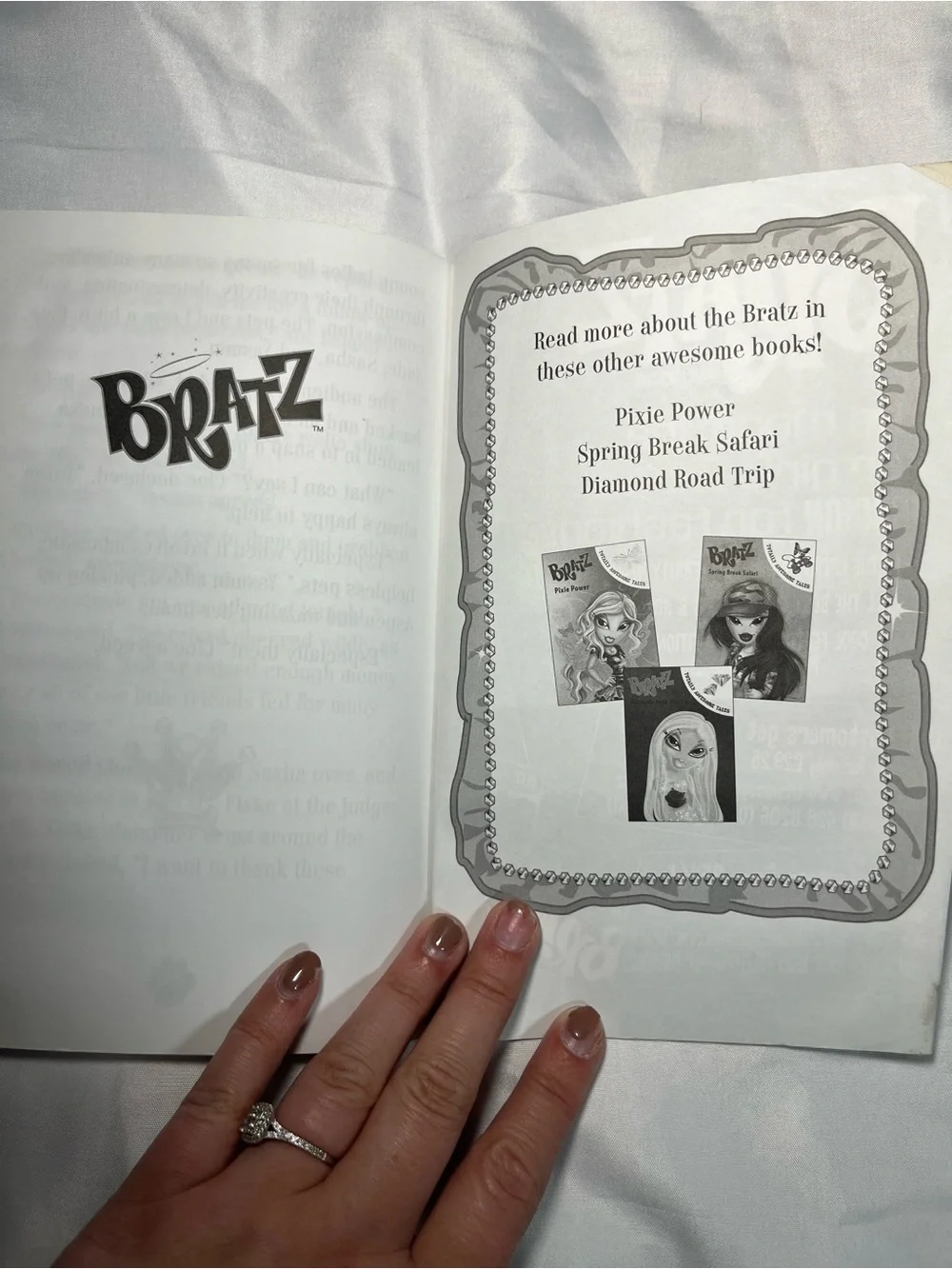 Pet Project Bratz Totally Awesome Tales Yasmin Paperback‎ Book 2007 Y2K MGA